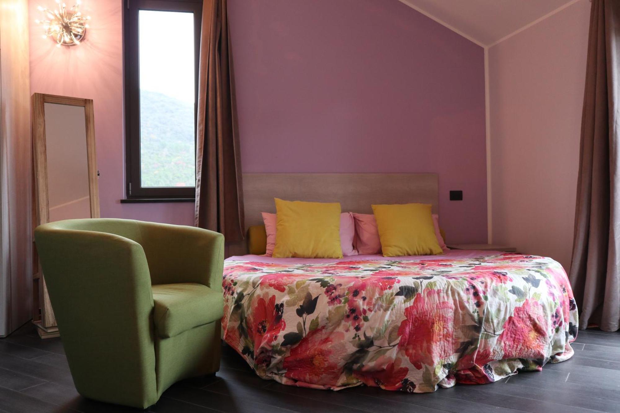 Suite Con Vista Vezzi Portio ภายนอก รูปภาพ